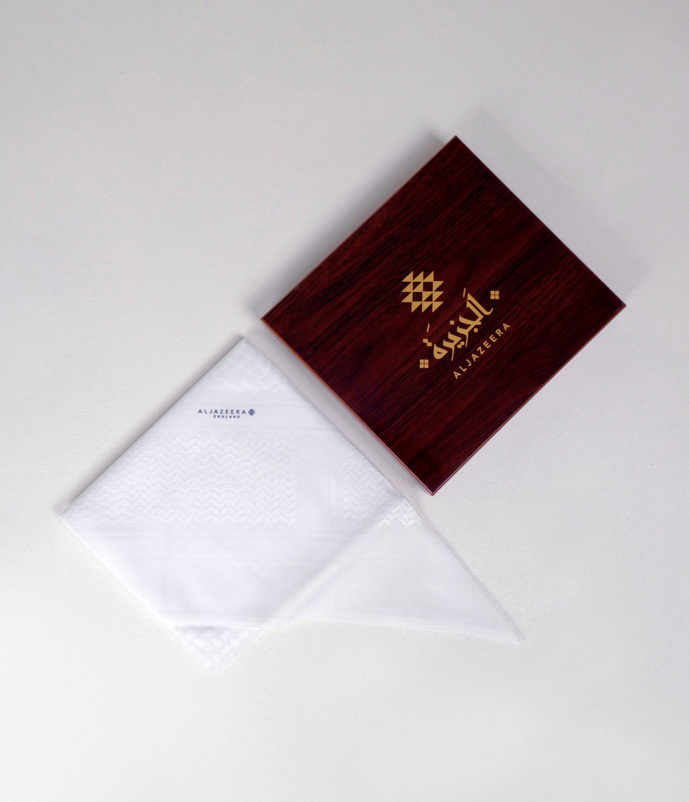 Men’s Super English White Shemagh by Al Jazeera with Premium Weave