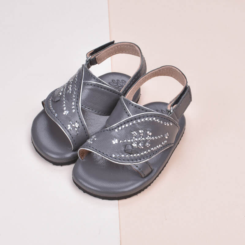 Kids’ Grey Najdiya by Al Jazeera with Elegant Cultural Design