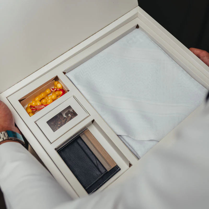 Men’s Gift Box Edition B by Al Jazeera with Refined Gentlemen’s Edition