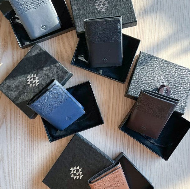 Black Wallet with Lace by Al Jazeera with Distinctive Textured Style