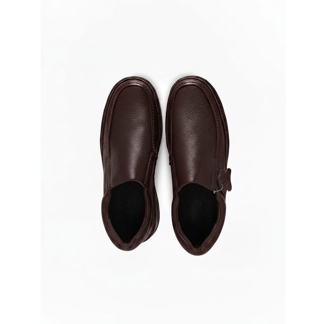 حذاء يومي للرجال من الجزيرة