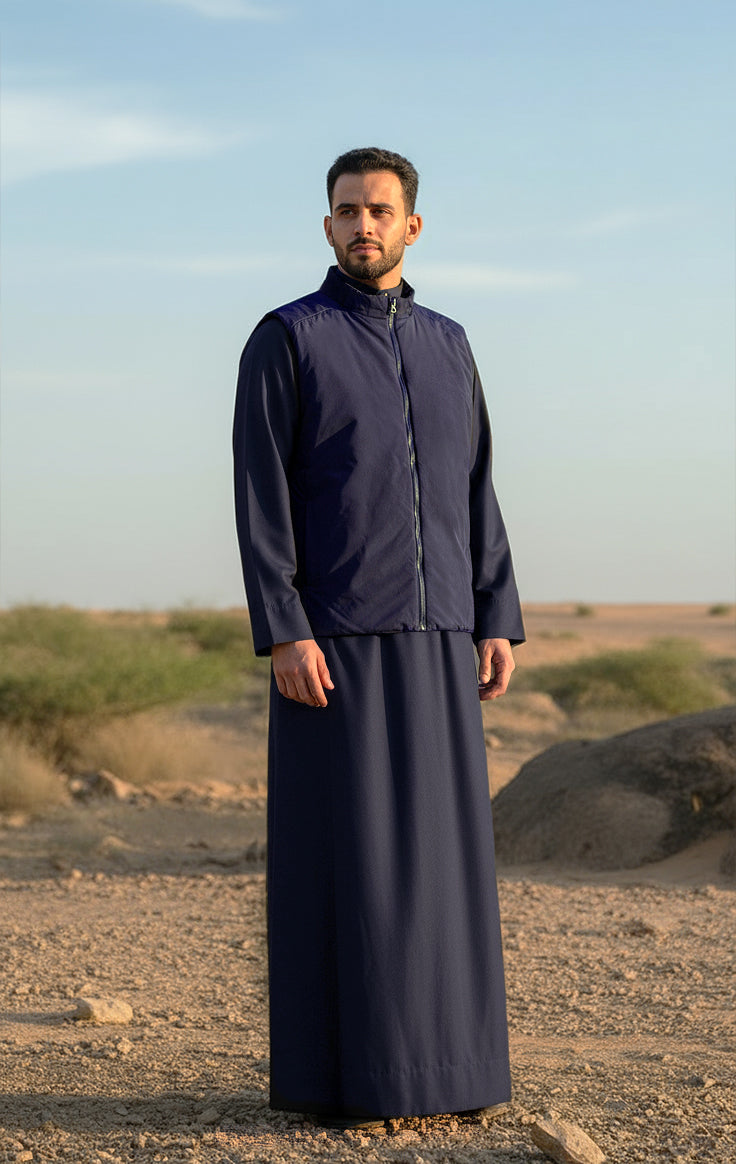 سديري رجالي أزرق عصري من الجزيرة